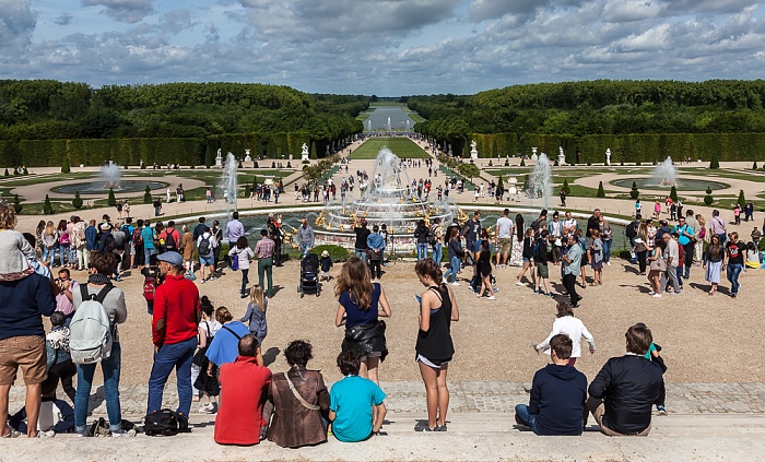 Parc de Versailles: Jardin de Versailles - Parterre de Latone mit dem Bassin de Latone