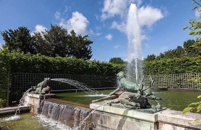 Parc de Versailles: Jardin de Versailles - Fontaine du Point du Jour Versailles