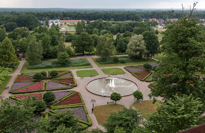 Blick von der Burg Bentheim: Schloßpark Bad Bentheim