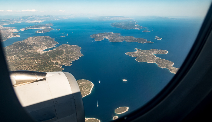 Gespanschaft Split-Dalmatien, Adriatisches Meer 2017-06-29 Flug DLH1716 München Franz Josef Strauß (MUC/EDDM) - Split (SPU/LDSP) Čiovo Drvenik Mali Drvenik Veli Šolta