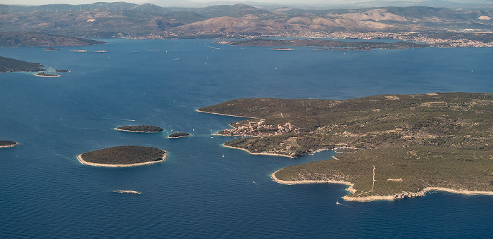 Gespanschaft Split-Dalmatien, Adriatisches Meer mit Šolta Gespanschaft Split-Dalmatien
