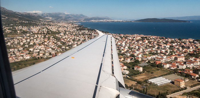 Gespanschaft Split-Dalmatien: Kaštela 2017-06-29 Flug DLH1716 München Franz Josef Strauß (MUC/EDDM) - Split (SPU/LDSP) Državna cesta D8