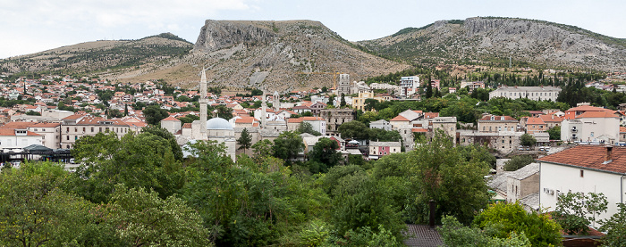 Mostar Blick vom Hotel Almira: Altstadt Koski Mehmed Pašina džamija Nesuh-Aga-Vucjakovic-Moschee
