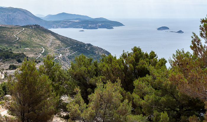 Blick vom Brdo Srđ: Dalmatinische Küste und Adriatisches Meer (Mittelmeer) Dubrovnik