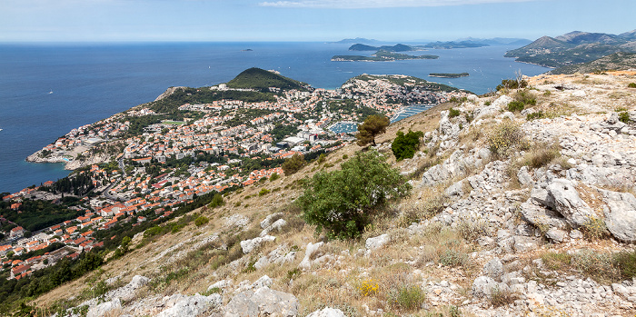 Blick vom Brdo Srđ: Dalmatinische Küste und Adriatisches Meer (Mittelmeer) Dubrovnik