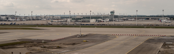 Flughafen Franz Josef Strauß: Terminal 2 und Satellitenterminal München