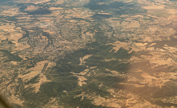 Latium Formello 2017-07-15 Flug AZA437 München Franz Josef Strauß (MUC/EDDM) - Rom-Fiumicino (FCO/LIRF) Strada statale 2 Via Cassia Luftbild aerial photo