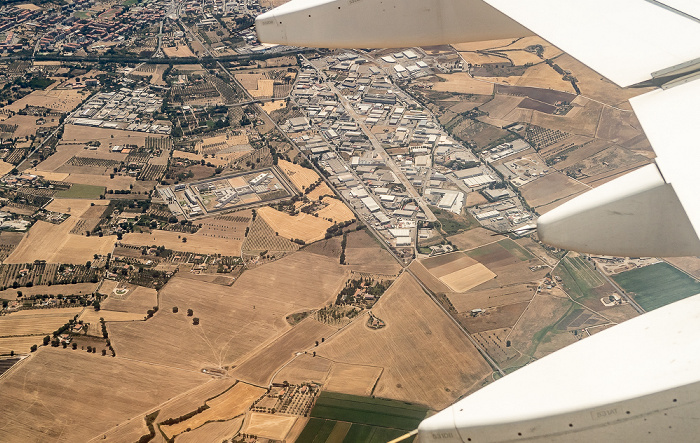 Latium Viterbo: Strada statale 2 Via Cassia, Industriegebiet Poggino 2017-07-15 Flug AZA437 München Franz Josef Strauß (MUC/EDDM) - Rom-Fiumicino (FCO/LIRF) Luftbild aerial photo