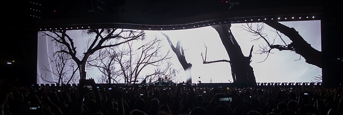 Stadio Olimpico (Olympiastadion): U2 (+ Noel Gallagher’s High Flying Birds) Rom I Still Haven't Found What I'm Looking For