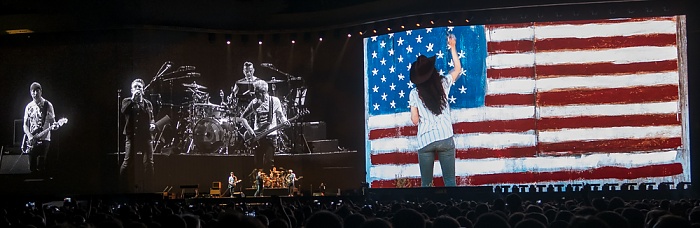 Stadio Olimpico (Olympiastadion): U2 (+ Noel Gallagher’s High Flying Birds) Rom Trip Through Your Wires