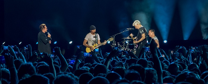 Stadio Olimpico (Olympiastadion): U2 (+ Noel Gallagher’s High Flying Birds) Rom The Little Things That Give You Away