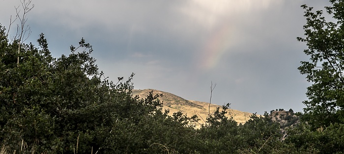 Blick vom Red Rocks Park: Regenbogen Morrison