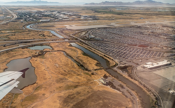 Salt Lake City 2017-08-25 Flug DAL1873 Salt Lake City (KSLC) - Seattle/Tacoma (KSEA) Salt Lake City International Airport Luftbild aerial photo