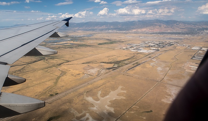 Utah Salt Lake County 2017-08-25 Flug DAL1873 Salt Lake City (KSLC) - Seattle/Tacoma (KSEA) Wasatch Range Luftbild aerial photo