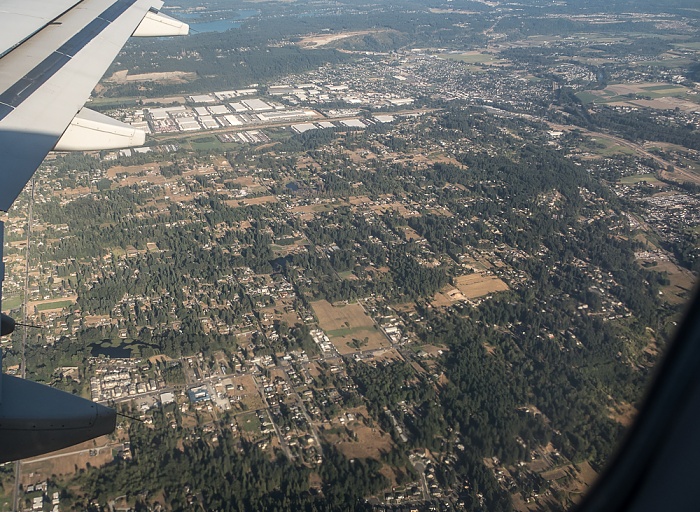Washington Pierce County: Edgewood 2017-08-25 Flug DAL1873 Salt Lake City (KSLC) - Seattle/Tacoma (KSEA) Sumner Luftbild aerial photo