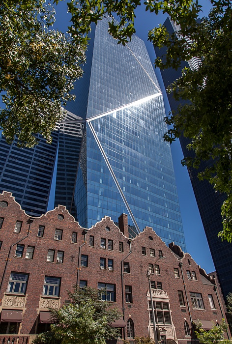 Downtown Seattle: 4th Avenue - F5 Tower und Rainier Club (unten) 800 Fifth Avenue Columbia Center