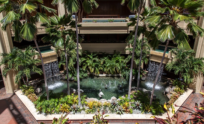 Honolulu Hyatt Regency Waikiki Beach Resort and Spa: Indoor-Wasserfälle