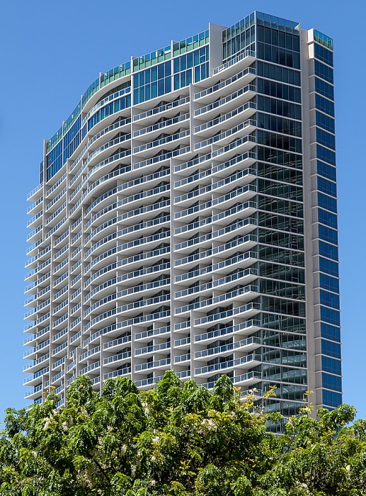 Waikiki: Ritz-Carlton Residences Waikiki Beach Honolulu