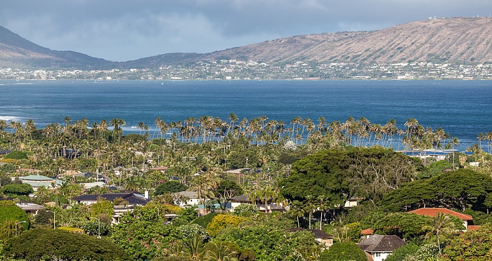 Blick vom Diamond Head: Maunalua Bay (Pazifik) und Hawaii Kai mit Koko Head Honolulu