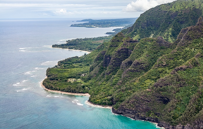 Kauai Blick aus dem Hubschrauber: Pazifik, Na Pali Coast Ha'ena Beach County Park Ha'ena State Park Hanalei Bay Ke'e Beach Maniniholo Bay Luftbild aerial photo