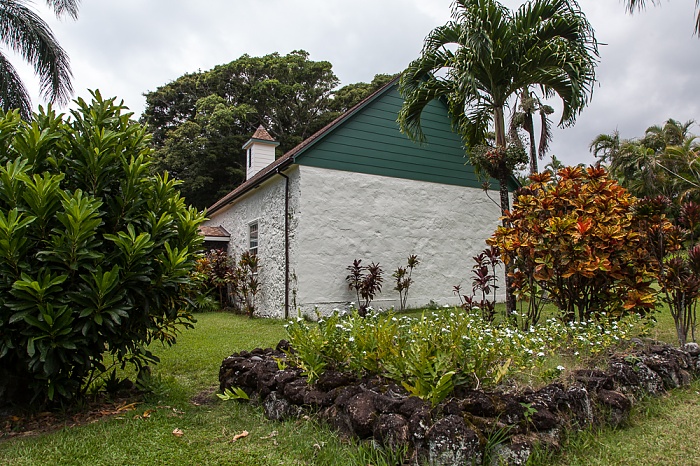 Palapala Ho'omau Church and  Grounds Kipahulu