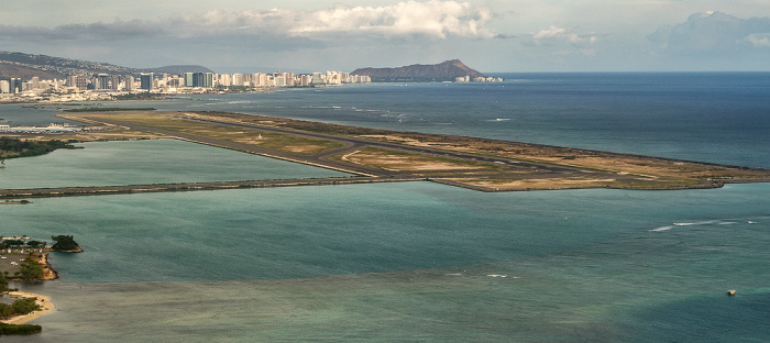 Honolulu Daniel K. Inouye International Airport Luftbild aerial photo