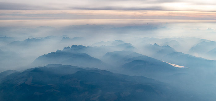 Washington Cascade Range (Kaskadenkette) 2017-09-16 Flug ICE684 Seattle/Tacoma (KSEA) - Keflavík (KEF/BIKF) Luftbild aerial photo