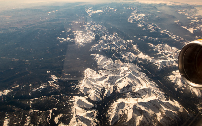 Alberta Rocky Mountains 2017-09-16 Flug ICE684 Seattle/Tacoma (KSEA) - Keflavík (KEF/BIKF) Luftbild aerial photo