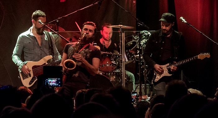 Spectrum: Ray Wilson Augsburg Marcin Kajper