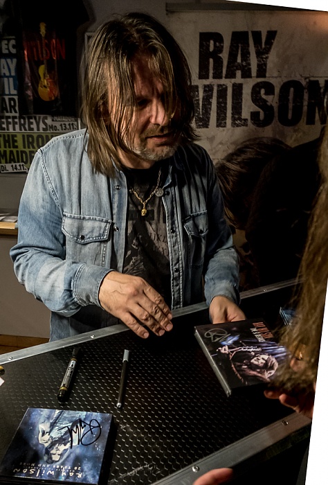 Spectrum: Ray Wilson Augsburg