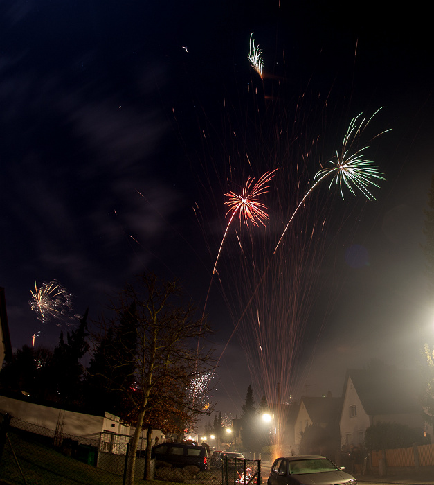 München Gratlspitzstraße: Neujahr-Feuerwerk Gratlspitzstraße 40