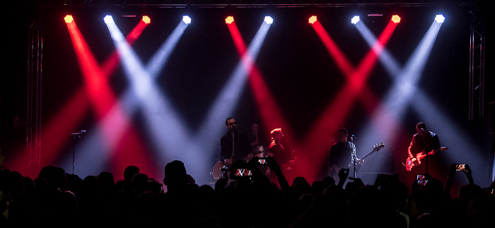 Neue Theaterfabrik: Blue October München