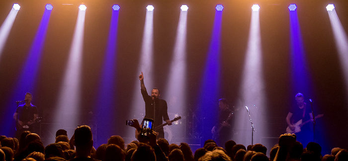 Neue Theaterfabrik: Blue October München