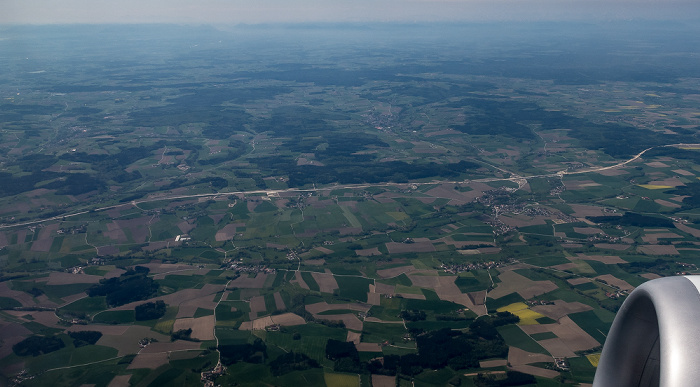 Bayern - Landkreis Erding: Bundesautobahn A 94 im Isental Landkreis Erding