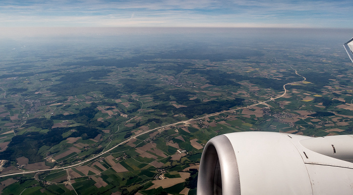 Bayern - Landkreis Erding: Bundesautobahn A 94 im Isental 2018-04-27 Flug ELY354 München Franz Josef Strauß (MUC/EDDM) - Ben Gurion (TLV/LLBG) Anschlussstelle Lengdorf Lengdorf Luftbild aerial photo