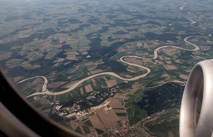 Bayern - Landkreis Mühldorf am Inn: Inn 2018-04-27 Flug ELY354 München Franz Josef Strauß (MUC/EDDM) - Ben Gurion (TLV/LLBG) Aschau am Inn Jettenbach (Oberbayern) Nitrochemie Aschau GmbH Luftbild aerial photo