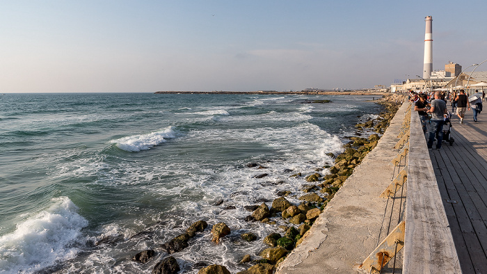 Tel Aviv Port Promenade, Mittelmeer Reading Power Station