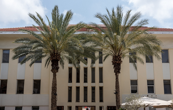 Tel Aviv Neve Tzedek: Suzanne Dellal Center for Dance and Theater