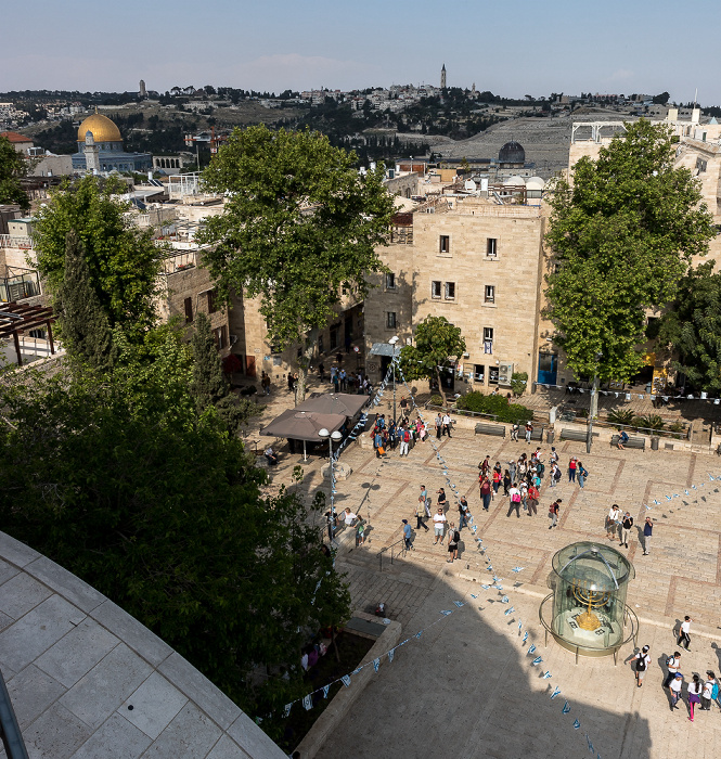 Jerusalem Blick von der Hurva-Synagoge: Jüdisches Viertel der Altstadt Al-Aqsa-Moschee Felsendom Ölberg Skopus Tempelberg