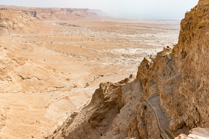 Blick vom Masada-Tafelberg: Römisches Lager