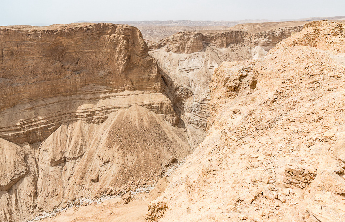 Blick vom Masada-Tafelberg: Wadi Masada Masada