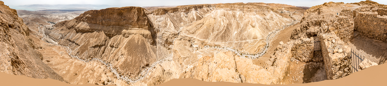 Blick vom Masada-Tafelberg: Masada-Nationalpark und Wadi Masada Masada