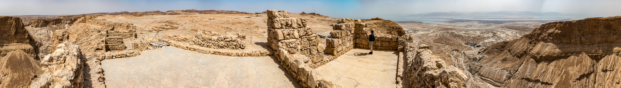 Blick vom Masada-Tafelberg: Masada-Nationalpark und Wadi Masada Masada