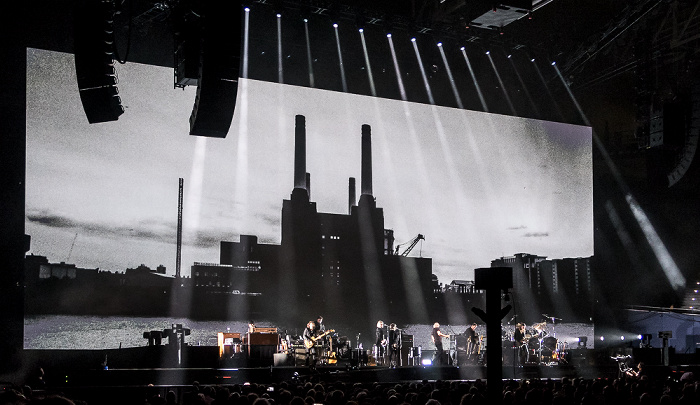 Olympiahalle: Roger Waters München Smell the Roses