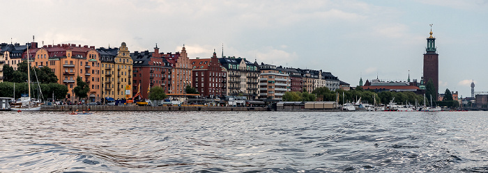 Riddarfjärden (Mälaren), Kungsholmen mit Norr Mälarstrand und Stadshuset (Stadthaus) Stockholm