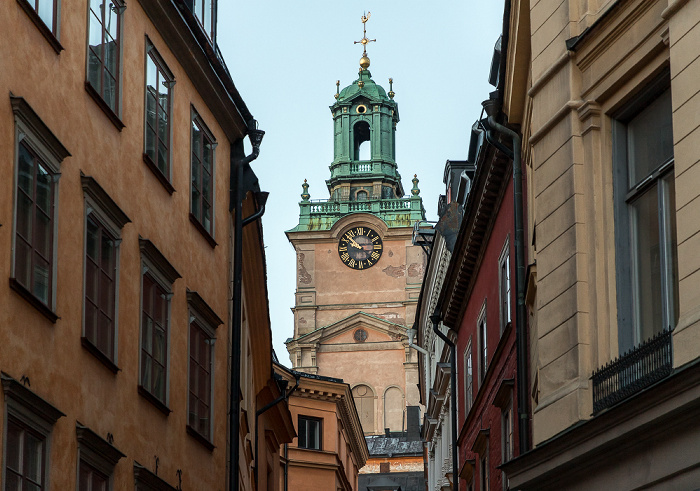 Stockholm Altstadt Gamla stan: Stora Gråmunkegränd - Nikolai-Kirche (Storkyrkan)