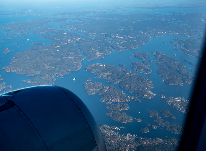 Schärengarten 2018-07-25 Flug DLH2419 Stockholm-Arlanda (ARN/ESSA) - München Franz Josef Strauß (MUC/EDDM)