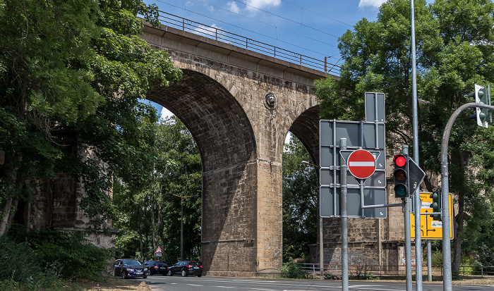 Robert-Koch-Straße, Viadukt Apolda der Thüringer Bahn Apolda