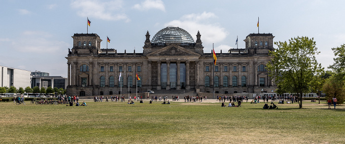 Platz der Republik, Reichstagsgebäude Berlin 2018