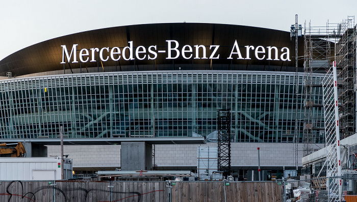 Friedrichshain: Mercedes-Benz Arena Berlin